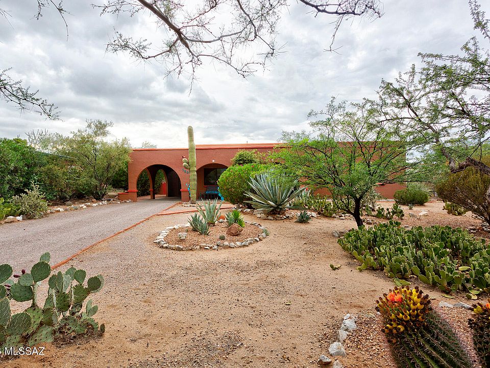1st image of 580 S Corpino De Pecho