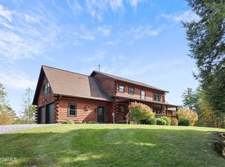 1020 Cascade St, Pittsfield, MA 01201