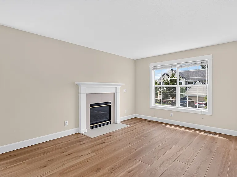 14959 SE Stanhope Rd — Photo 3