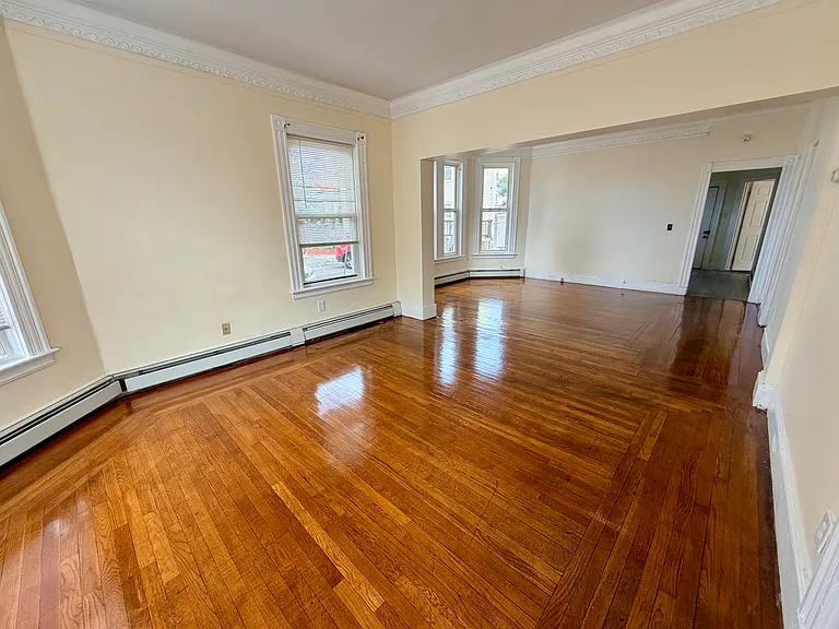 41 Pennsylvania Ave #1 — Photo 18