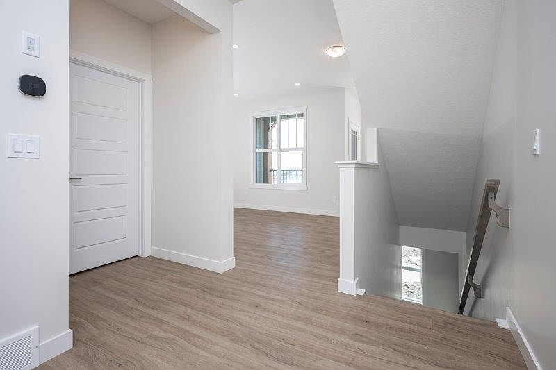 Calgary Townhouse for rent - 3 Bedrooms — photo 13