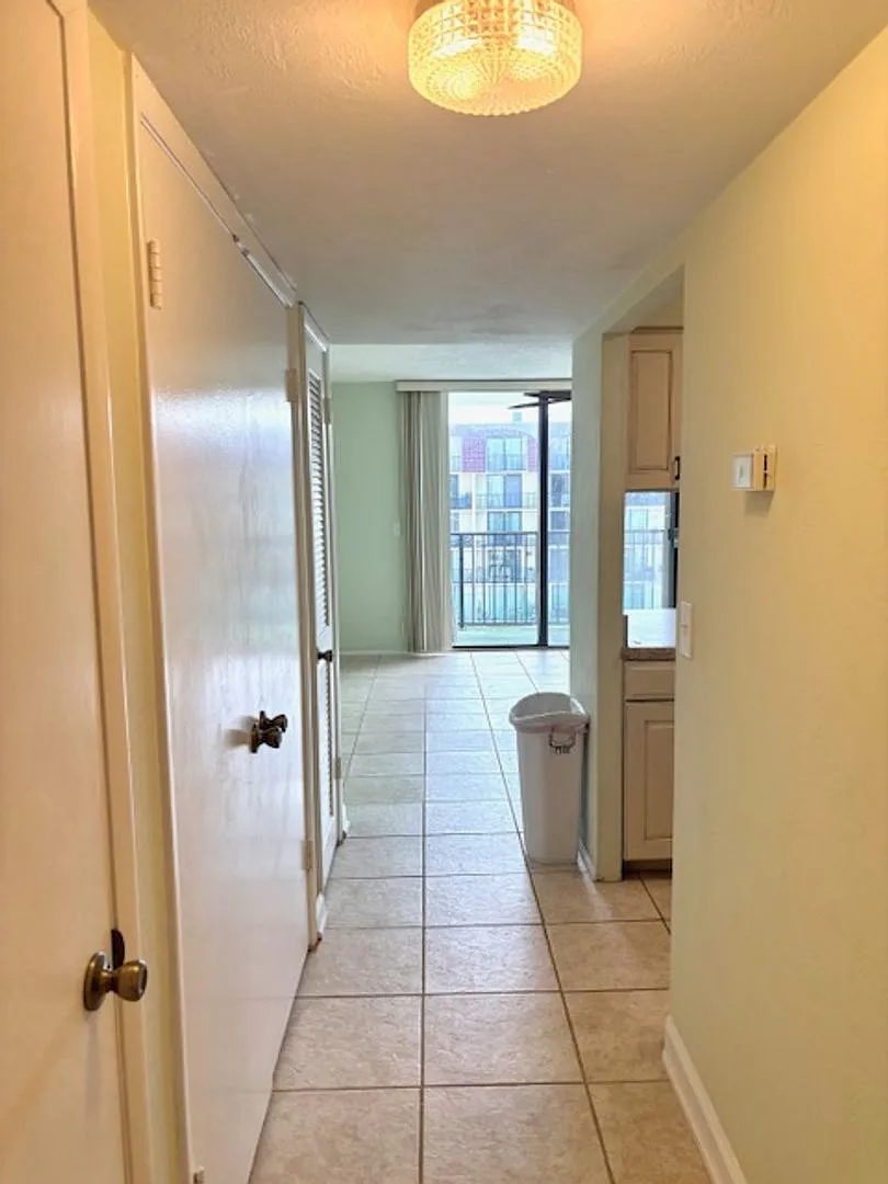 Building Photo - 1437 N Atlantic Ave #409
