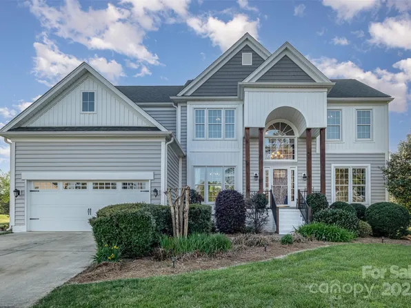 5265 Fieldgate Ct, Harrisburg, NC 28075