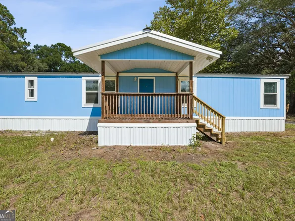 3191 Dover Bluff Rd, Waverly, GA 31565