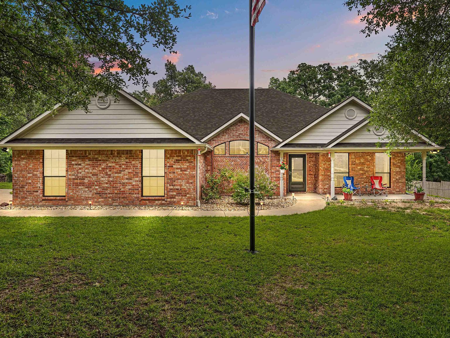 212 Peachtree Ln, Big Sandy, TX 75755 | Zillow