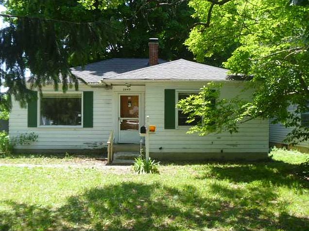 1st image of 2645 W 22nd St