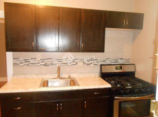 1916 W Morse #2n Ave, Chicago, IL 60626