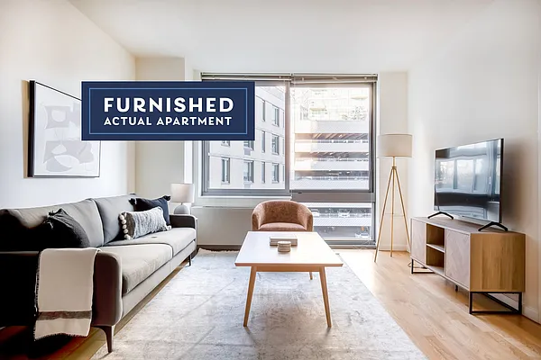 Rented by The Blueground | media 303