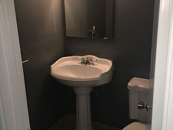 5th image of 3121 University Blvd W APT 1