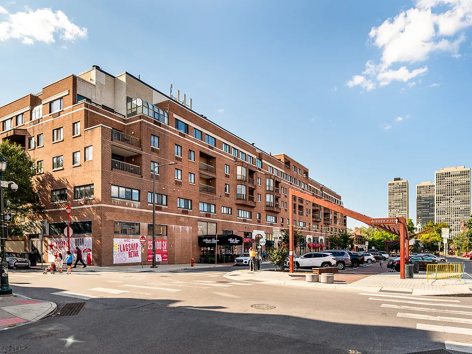 530 S 2nd St #608