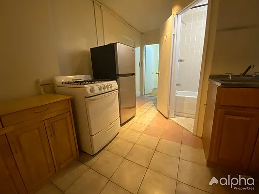 Rented by Alpha Properties NYC I LLC | media 3