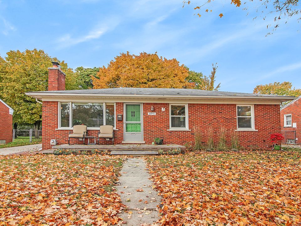 1st image of 8947 Virginia St