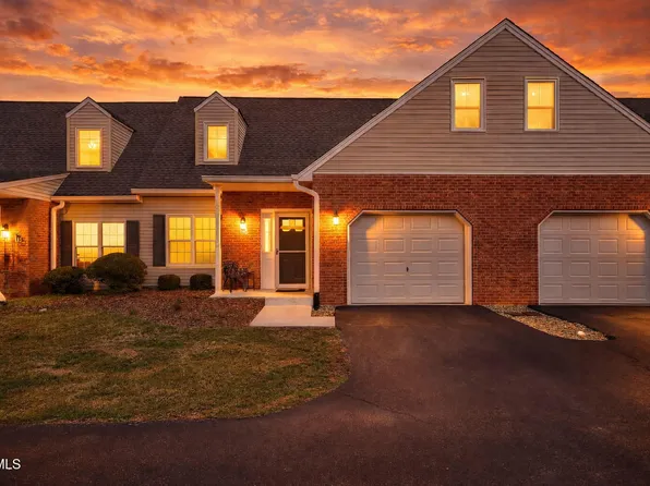 1725 W Lakeview Dr Unit 62, Johnson City, TN 37601