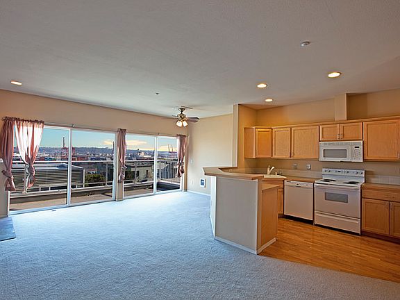 Kitchen & living room