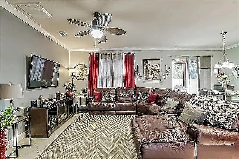 11134 Spring Point Cir — Photo 4