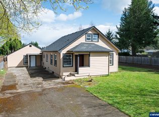 1520 N Maple St, Canby, OR