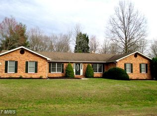 26 Bobwhite Ct, La Plata, MD 20646