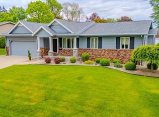 1023 Sunset Dr, Wabash, IN 46992