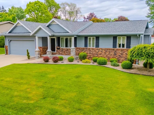 1023 Sunset Dr, Wabash, IN 46992