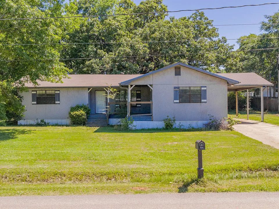 144 Sunset Dr