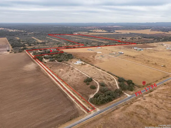 3609 FM 1796, Dhanis, TX 78850