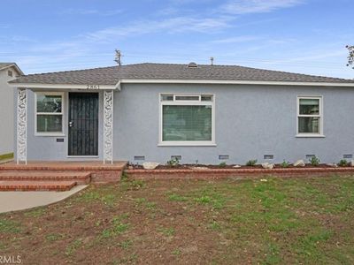 2861 Pacific Ave, Long Beach, CA, 90806