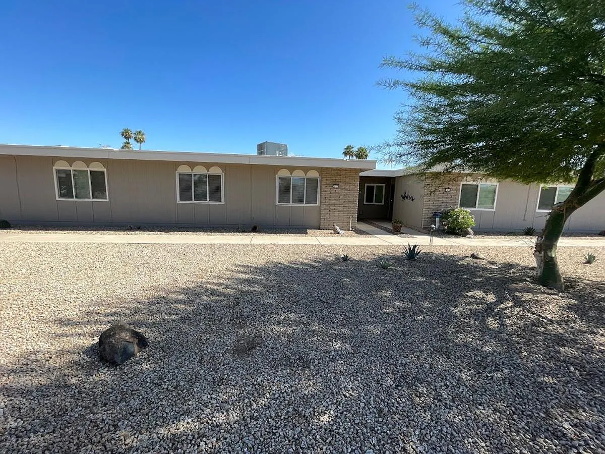 Wonderful Adult Community. Spacious 2 bedroom, 2 bath home — Photo 1