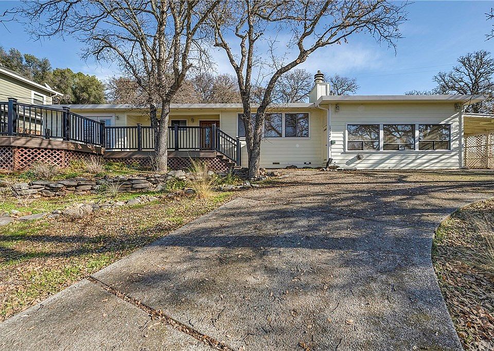 2nd image of 17264 Meadow View Dr