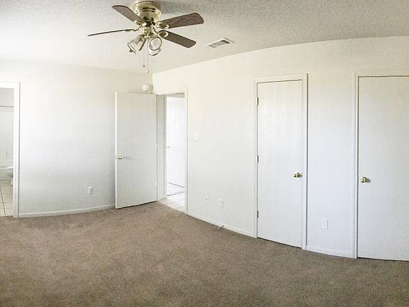 013_Master Bedroom_11092021