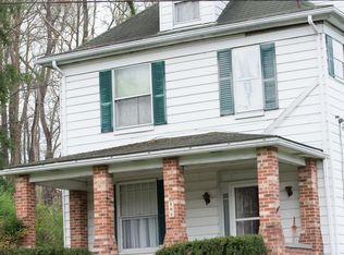 402 Walnut St, Point Marion, PA 15474