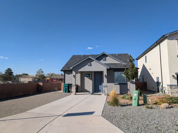 388 Pecos Loop SE, Rio Rancho, NM 87124