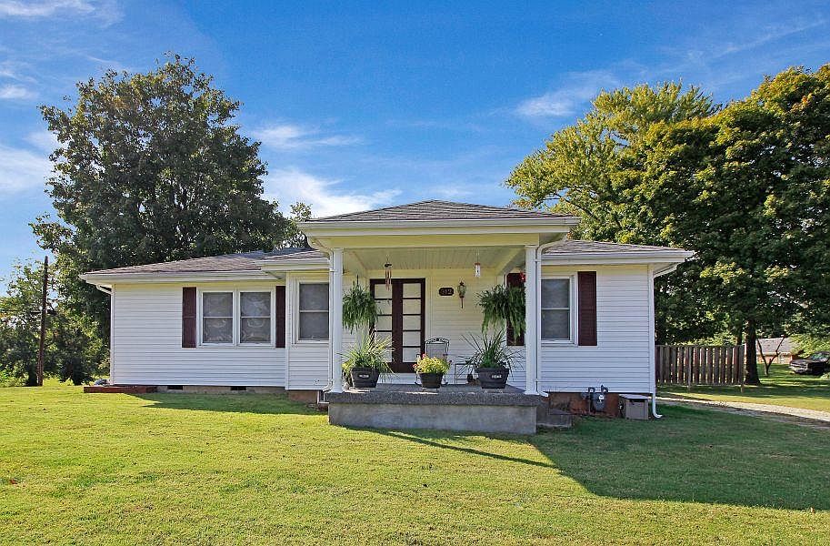 1st image of 312 Walthall Ave