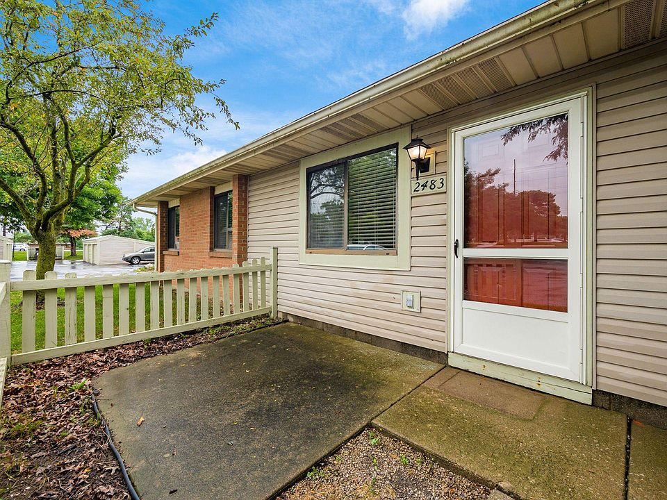 2425 Royal Meadow Ln 2425, Grove City, OH 43123 Zillow