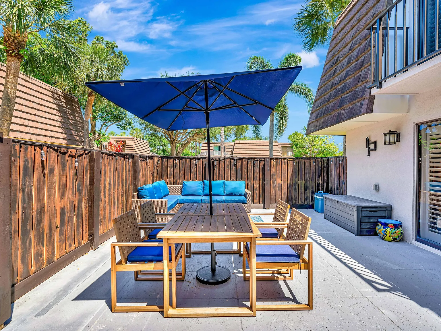 2 bed, 2.5 bath, 1188 sqft, $7,000 — Photo 3
