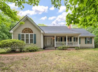 130 N Pembroke Rd, Epsom, NH 03234