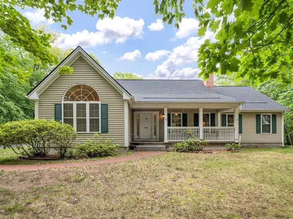 130 North Pembroke Road, Epsom, NH 03234