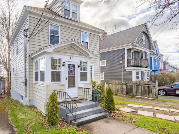 17 George St, Cape Breton, NS B1P 1H3