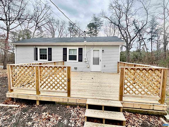 4th image of 8955 Louisa Rd