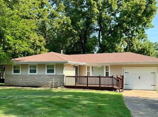 275 Jana Rd, Macomb, IL 61455