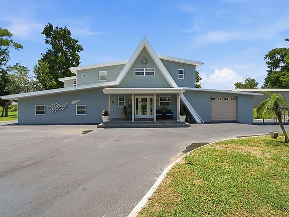 2nd image of 220 BRANDY COURT