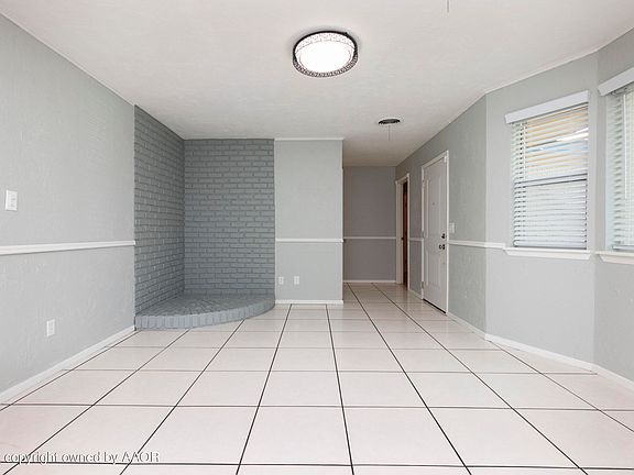 4th image of 212 Pear Ave