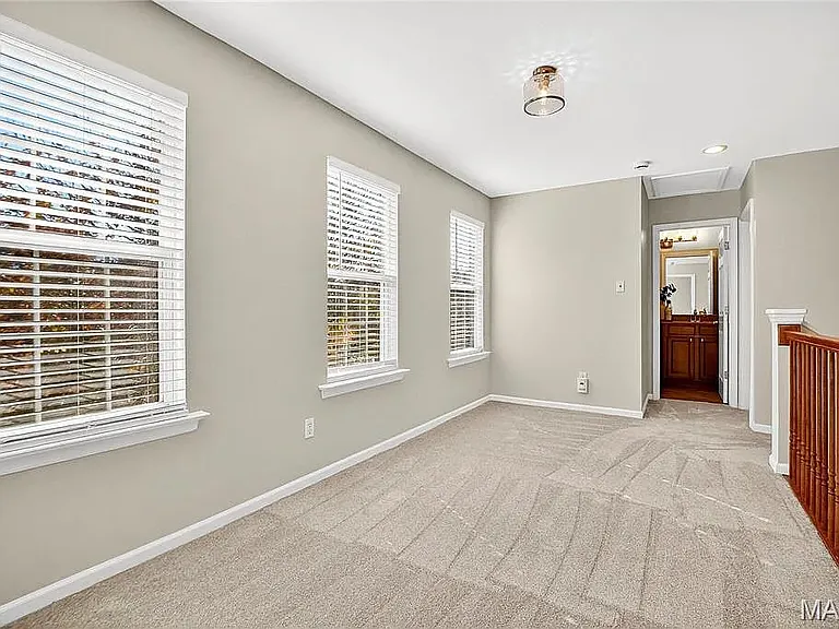 480 Coachgate Ct — Photo 14