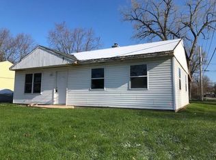 1100 31st St NE, Cedar Rapids, IA 52402