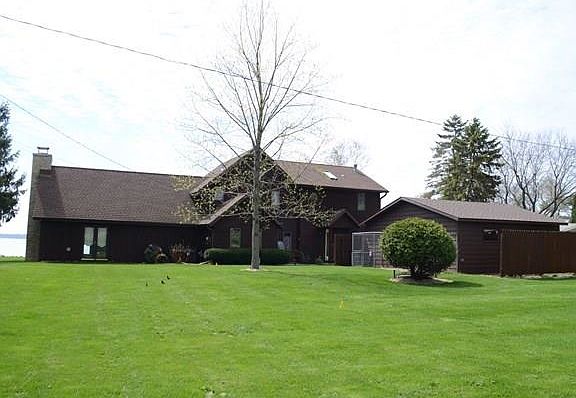 3rd image of 2388 County Road Ab