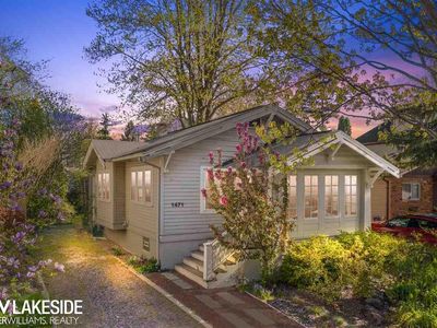 1471 Bennaville Ave, Birmingham, MI, 48009