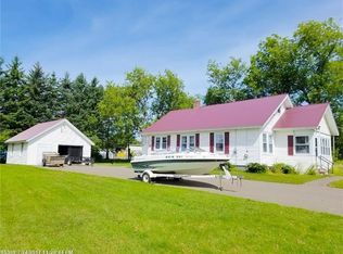 7 Wilson St, Presque Isle, ME 04769