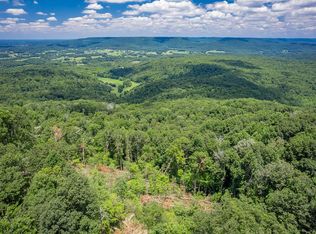 52 E Coal Bank Rd, Sparta, TN 38583