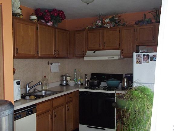 5th image of 549 E Shag Bark Ln APT C