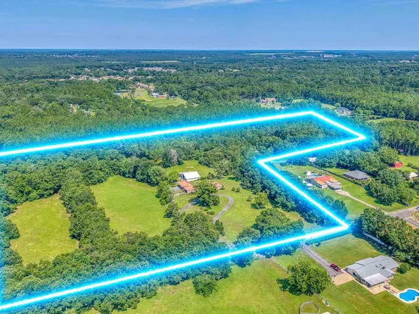 7621 Chellie Rd, Pensacola, FL 32526