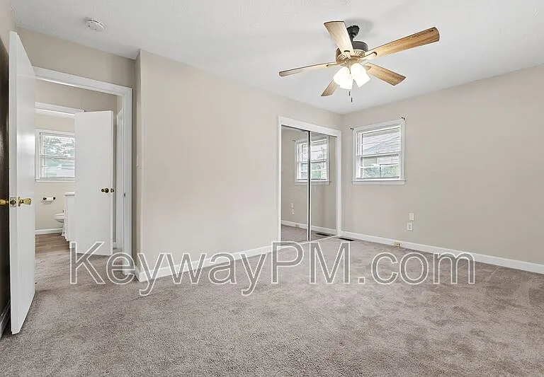 133 Belair Rd — Photo 13